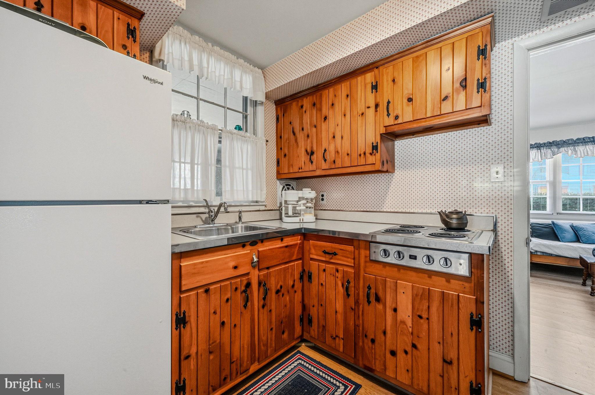2414 CANEY ROAD
