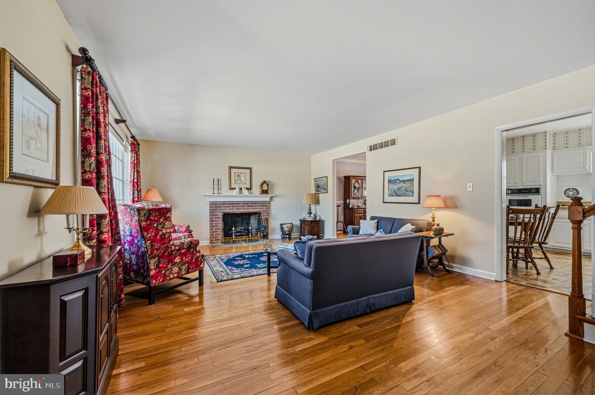 2414 CANEY ROAD