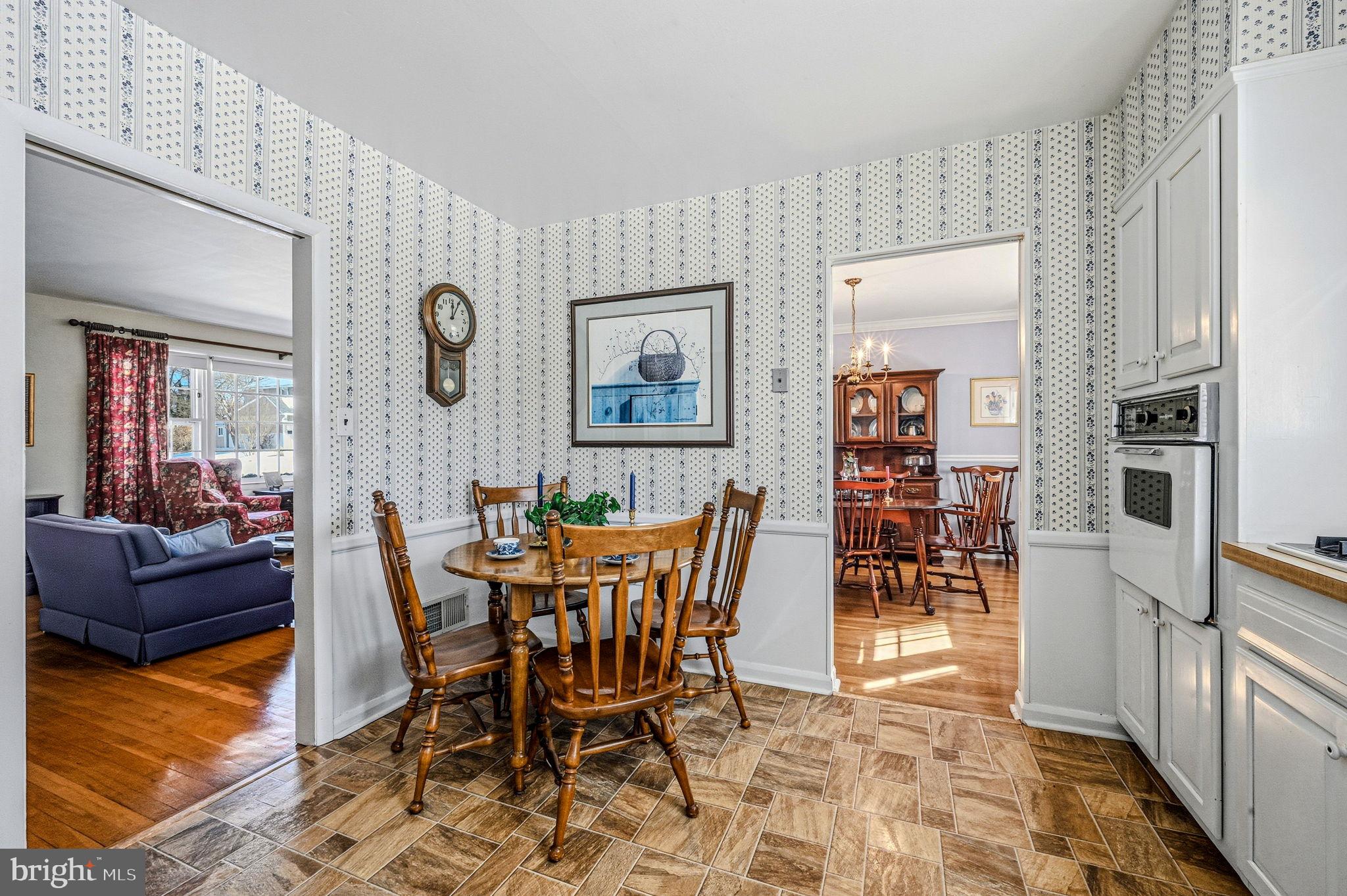 2414 CANEY ROAD