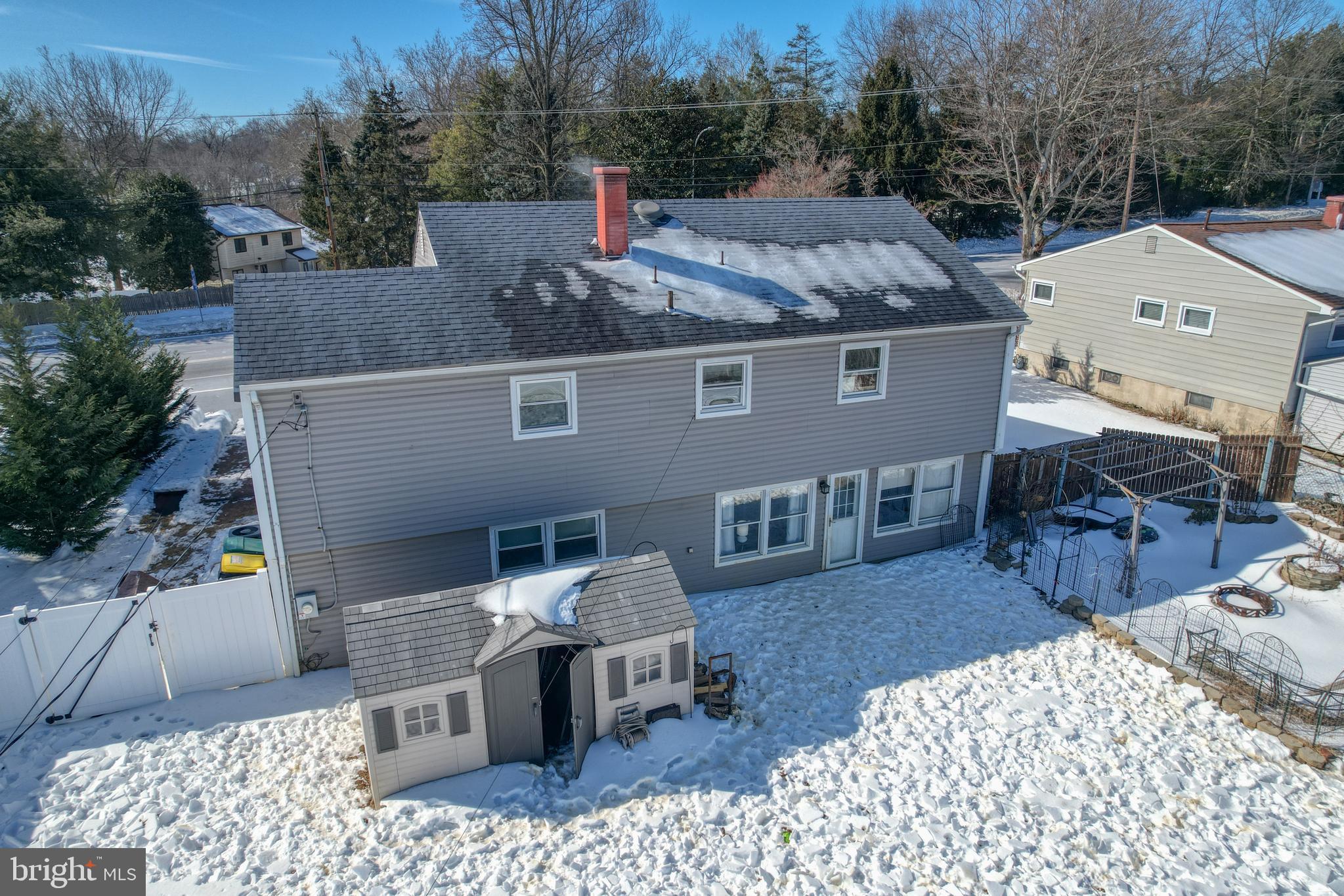 905 HARVEY ROAD