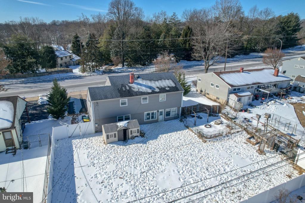 905 HARVEY ROAD