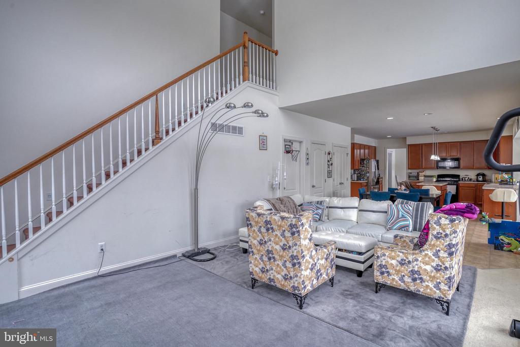 301 E FURROW LANE