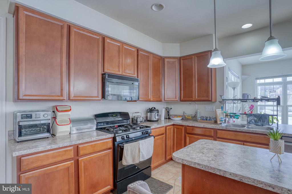301 E FURROW LANE