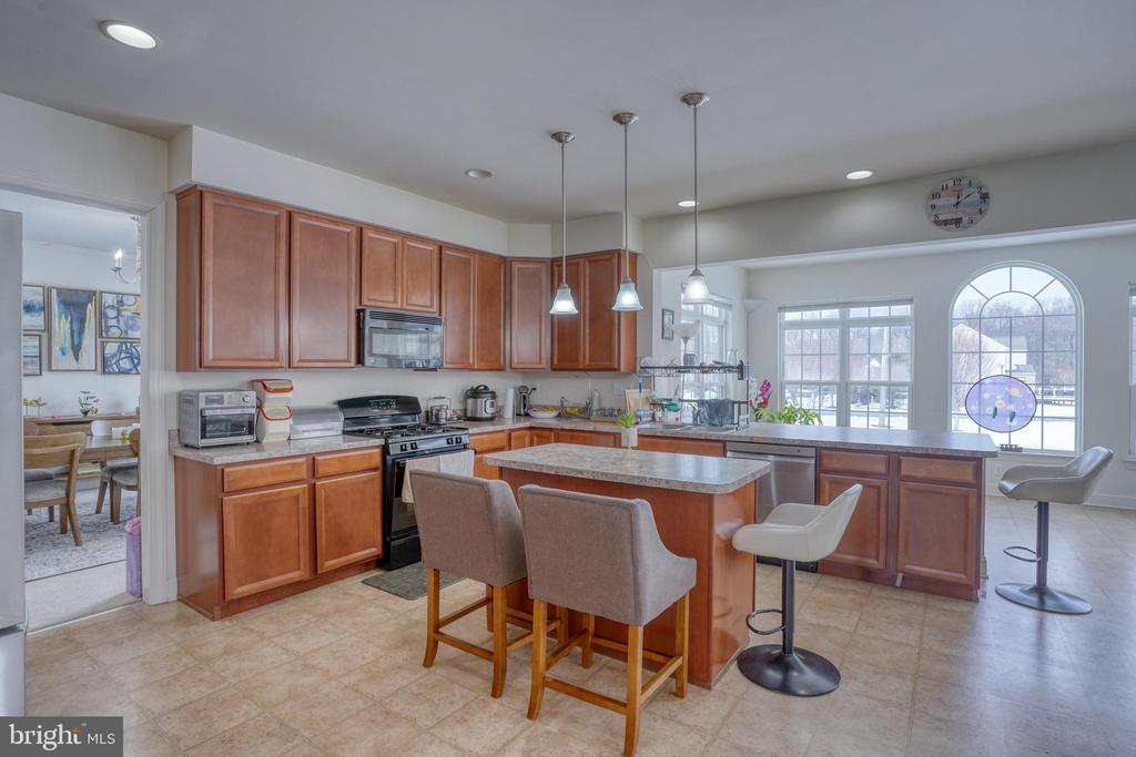 301 E FURROW LANE