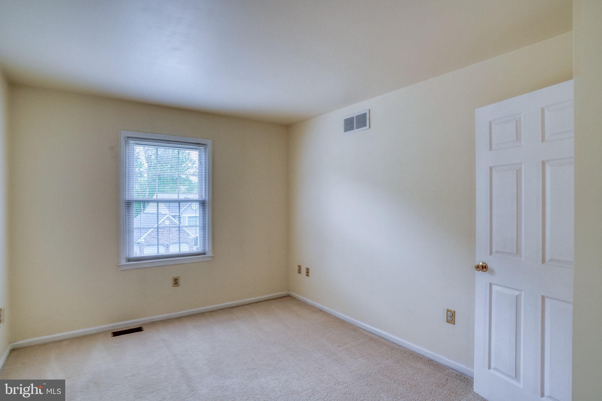 2 LILAC COURT