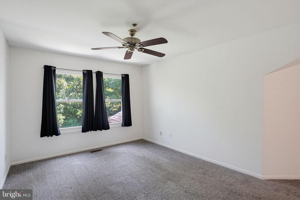 407 MADELINE COURT