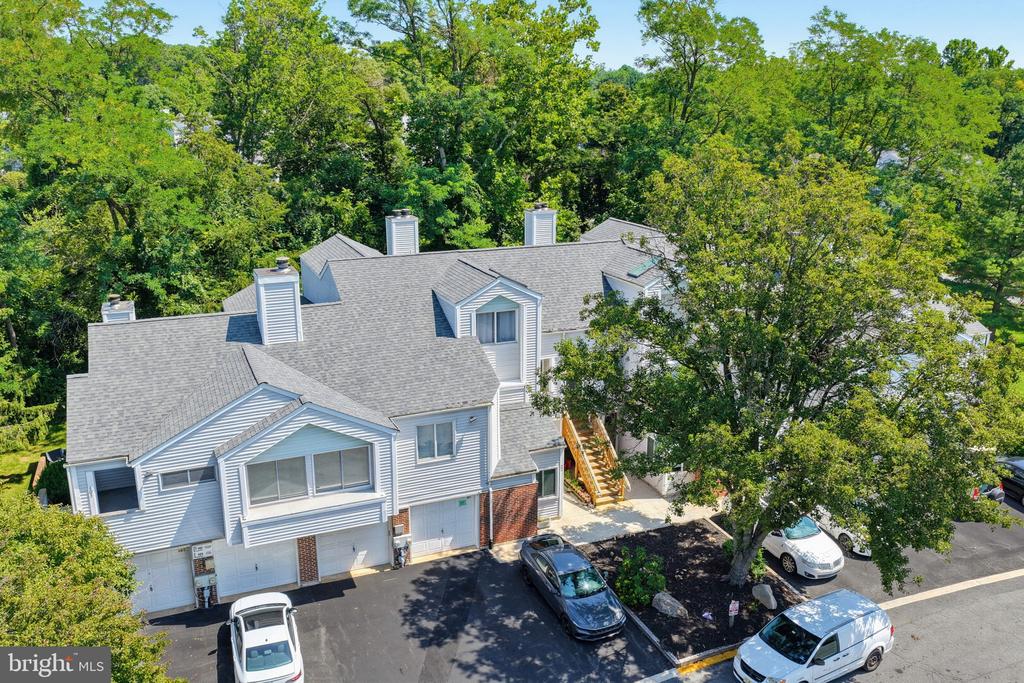 407 MADELINE COURT