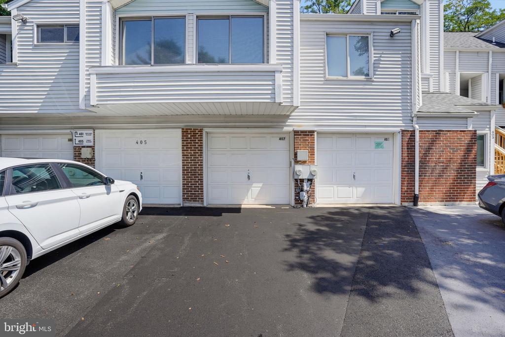 407 MADELINE COURT