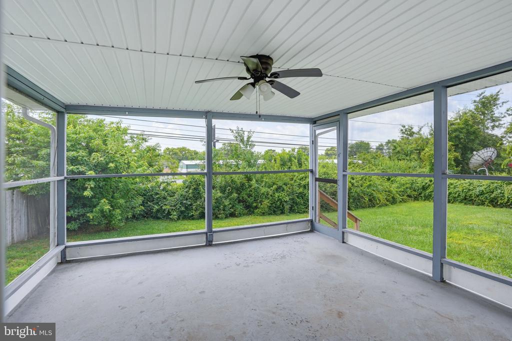 1125 GREENTREE ROAD