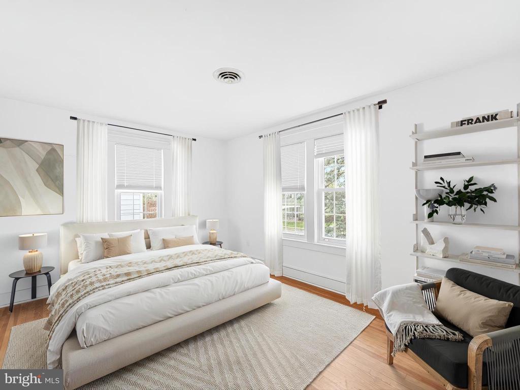 6 W CLARKE AVENUE