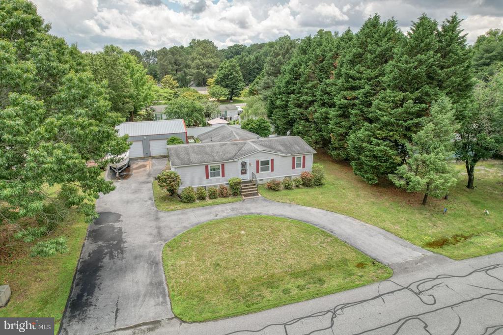 32588 CAPTAINS WAY
