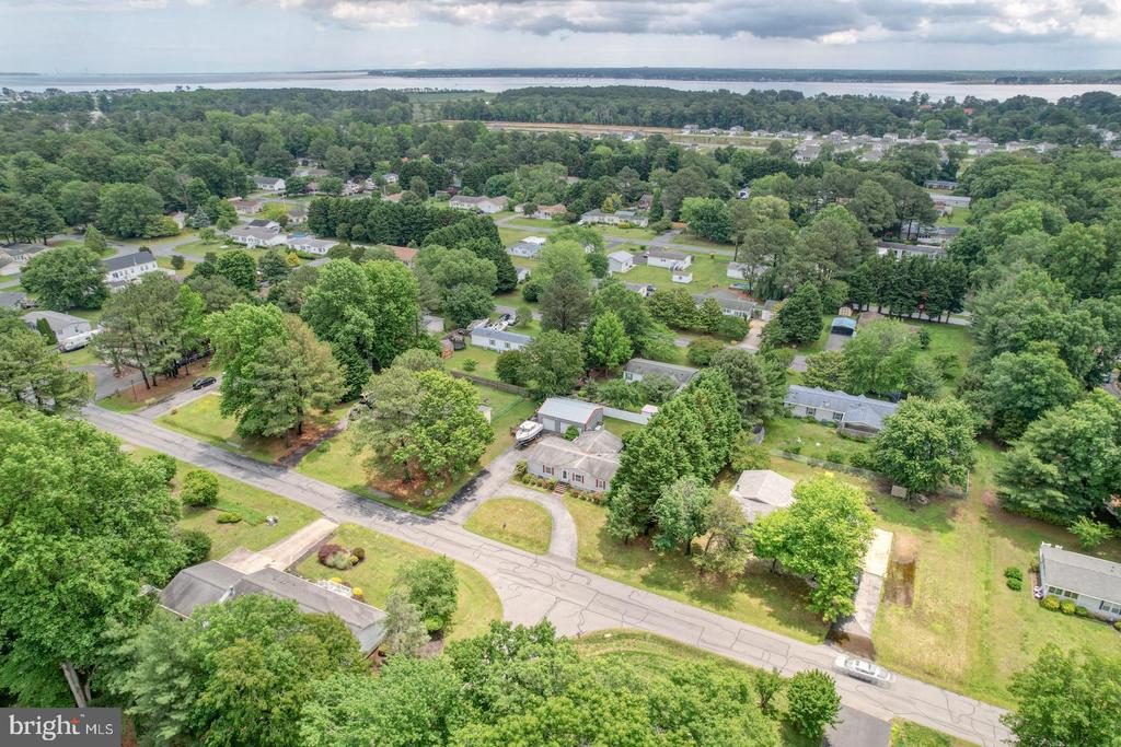 32588 CAPTAINS WAY