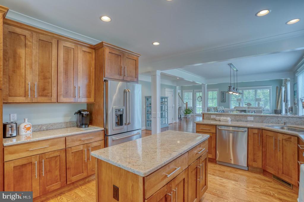 36102 VIREO CIRCLE