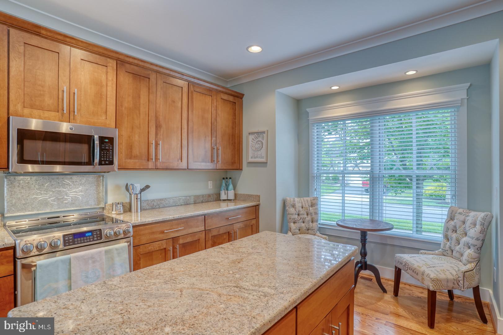 36102 VIREO CIRCLE
