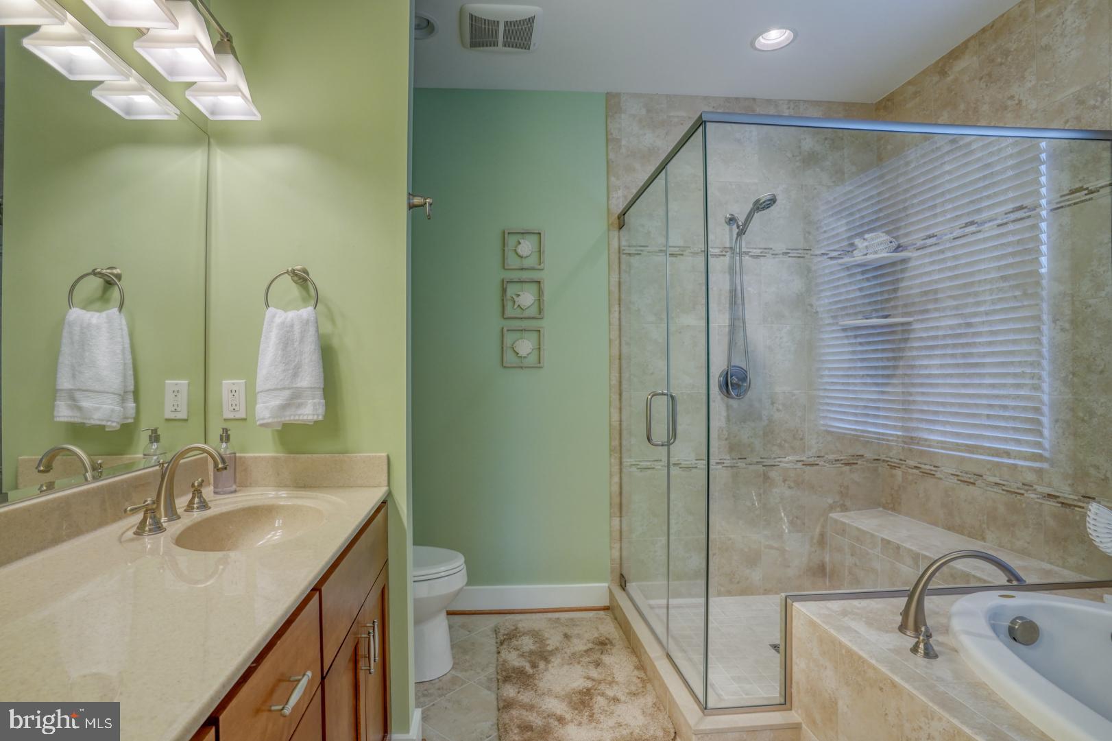 36102 VIREO CIRCLE