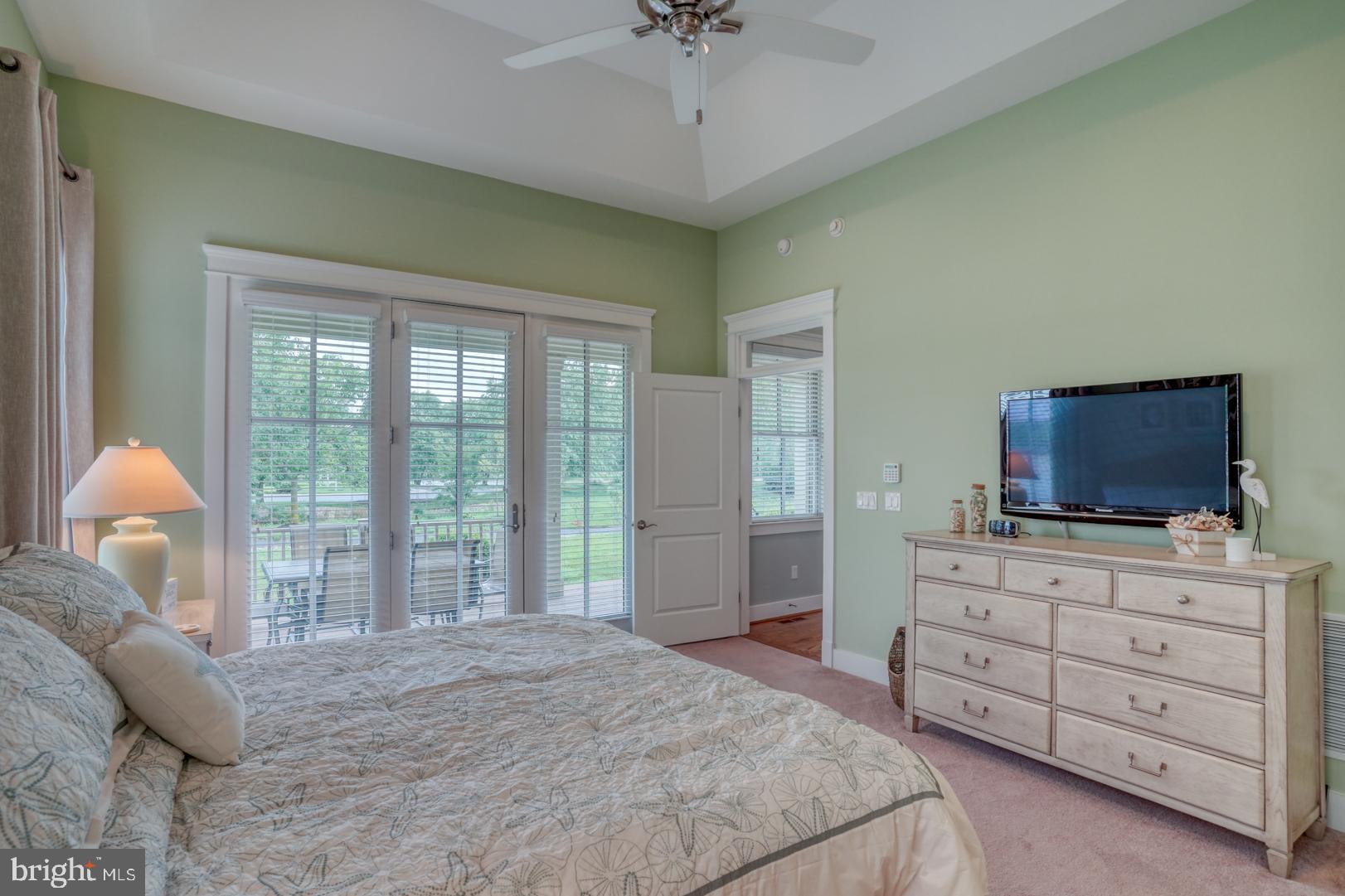 36102 VIREO CIRCLE
