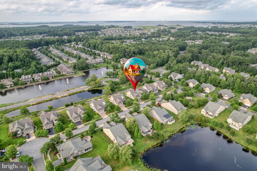 36102 VIREO CIRCLE