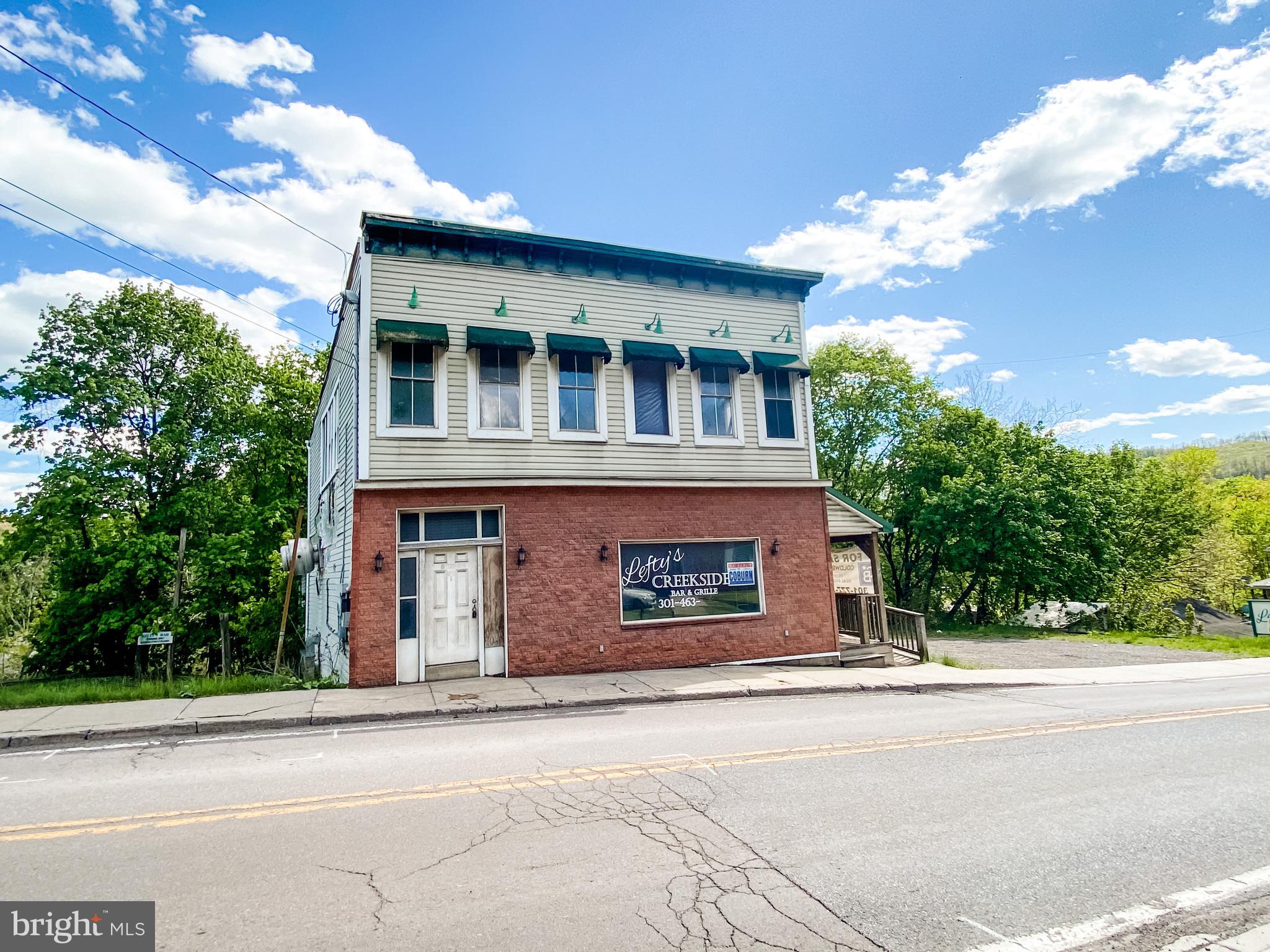 3 W MAIN STREET