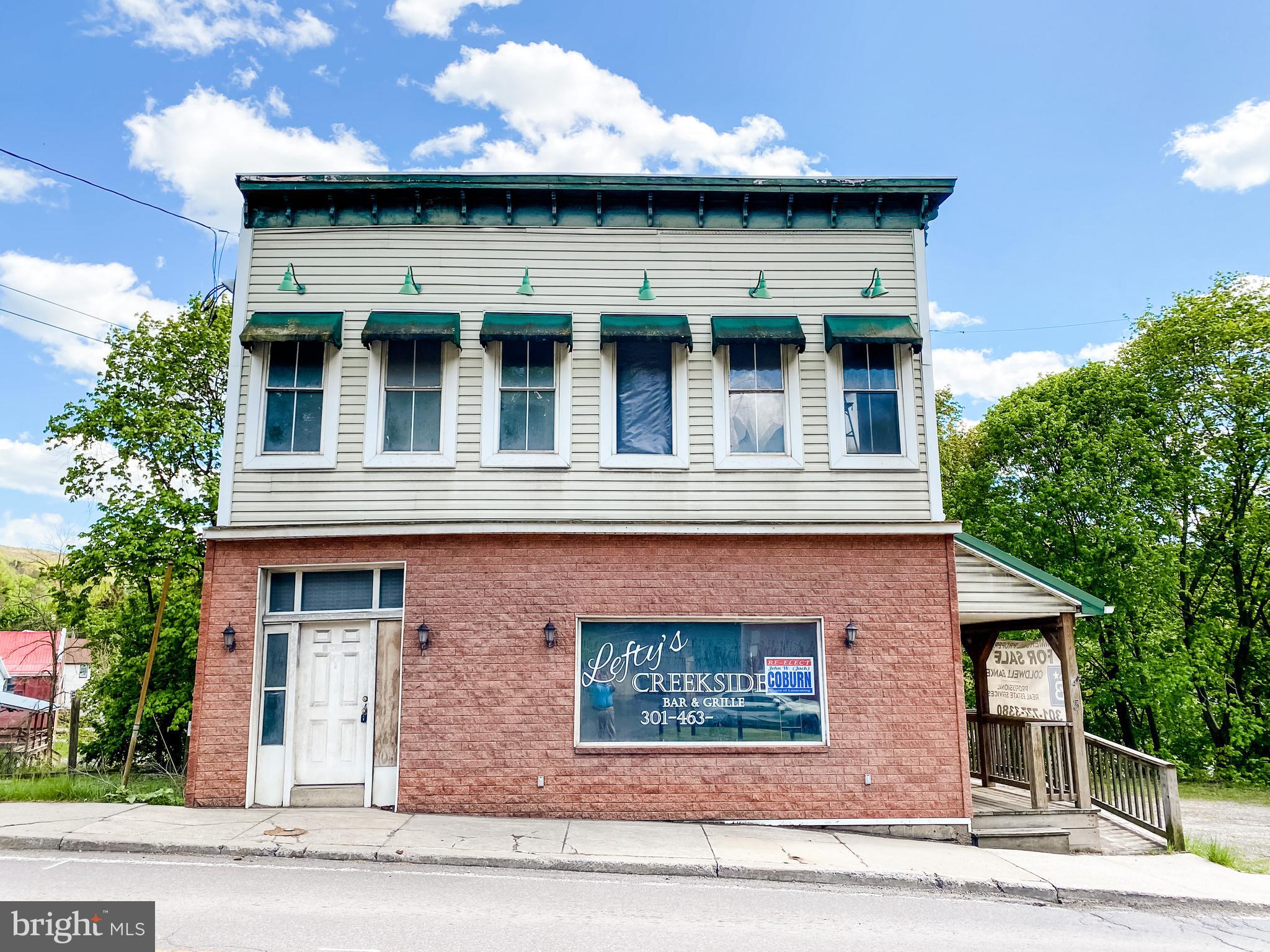 3 W MAIN STREET