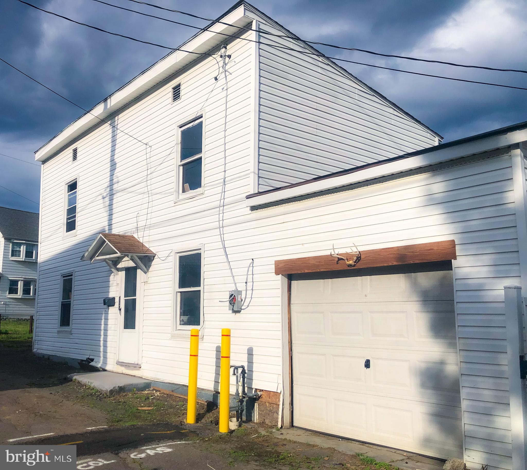 504-504 Rear DILLEY STREET