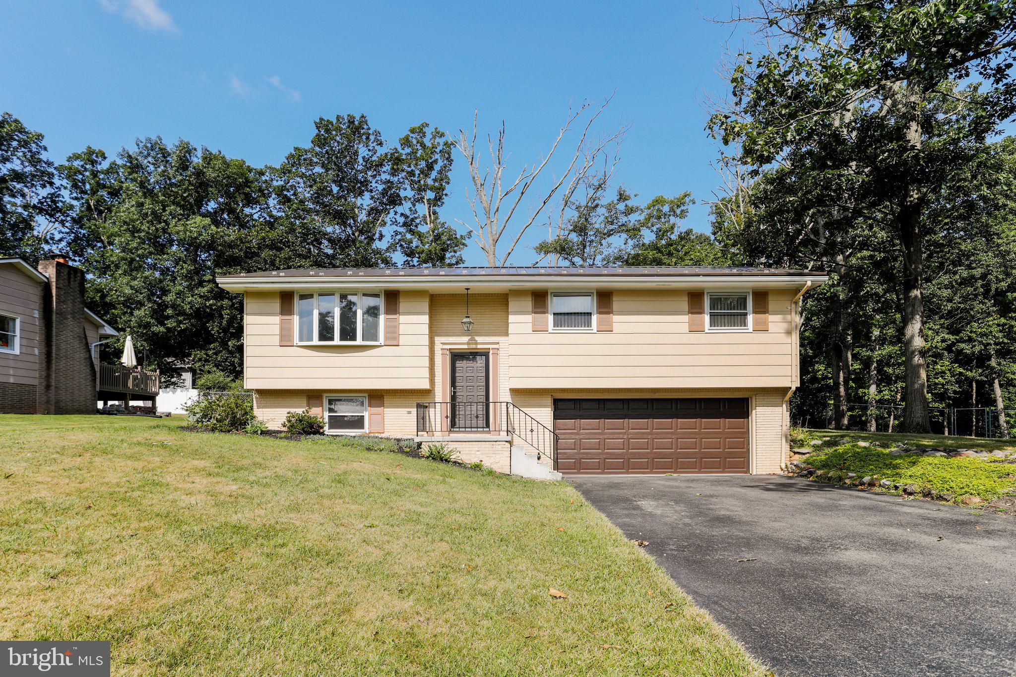14817 VIEWCREST ROAD SW