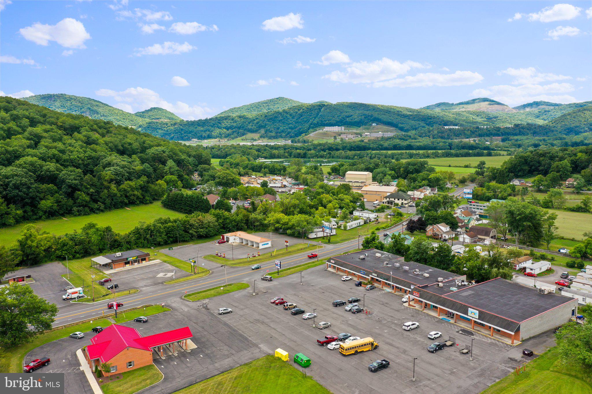 14817 VIEWCREST ROAD SW