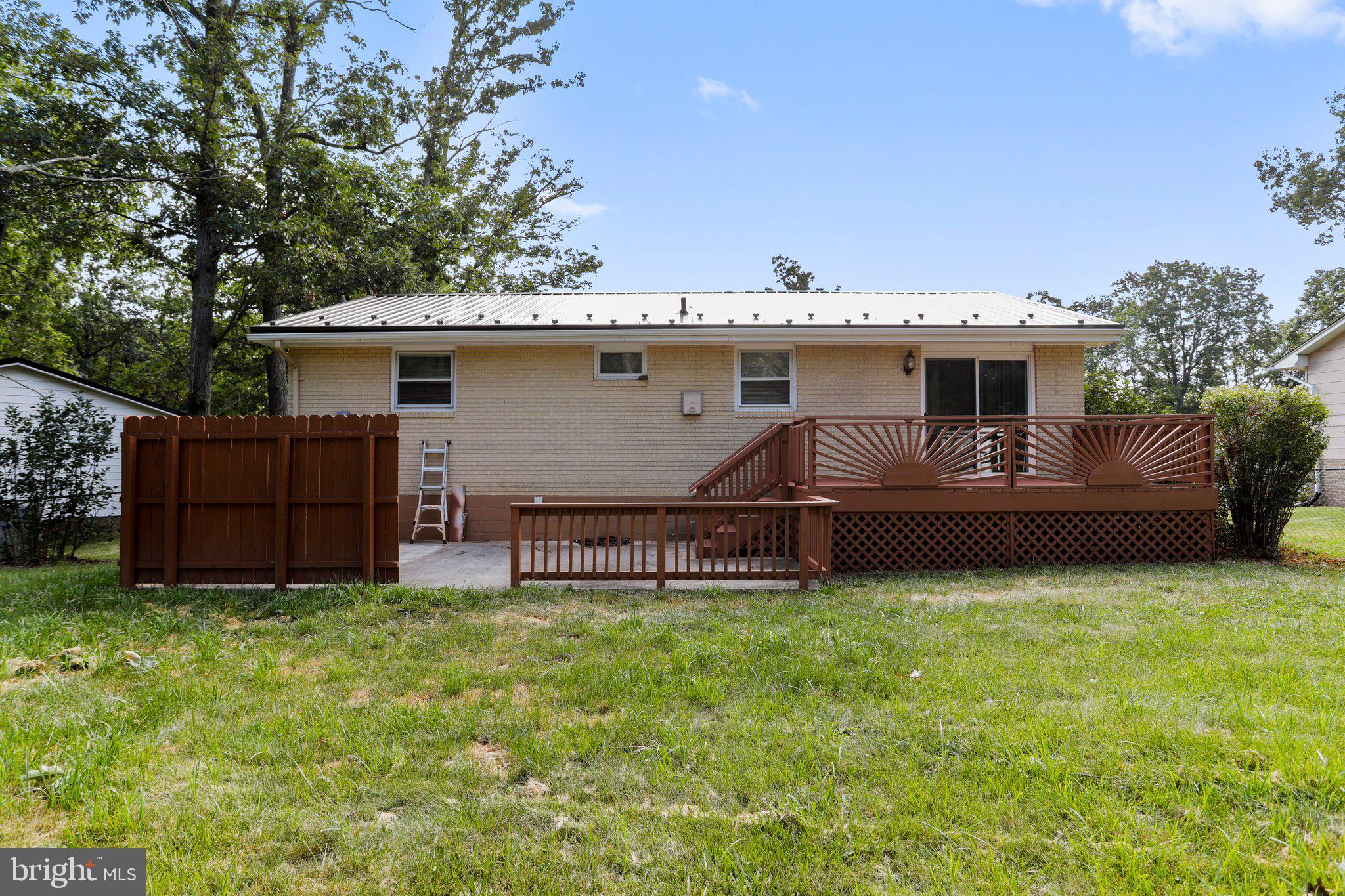 14817 VIEWCREST ROAD SW