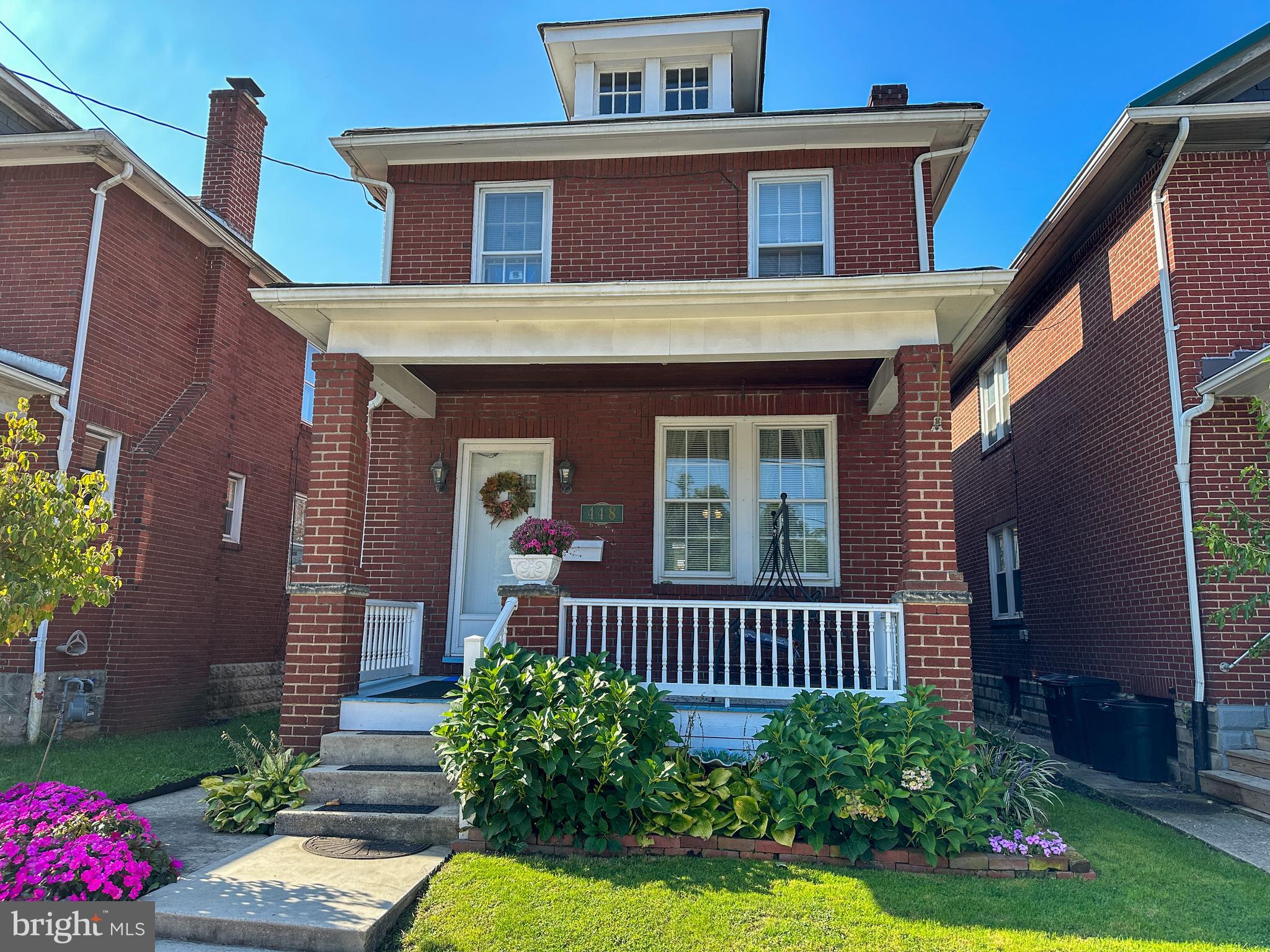 448 WALNUT STREET