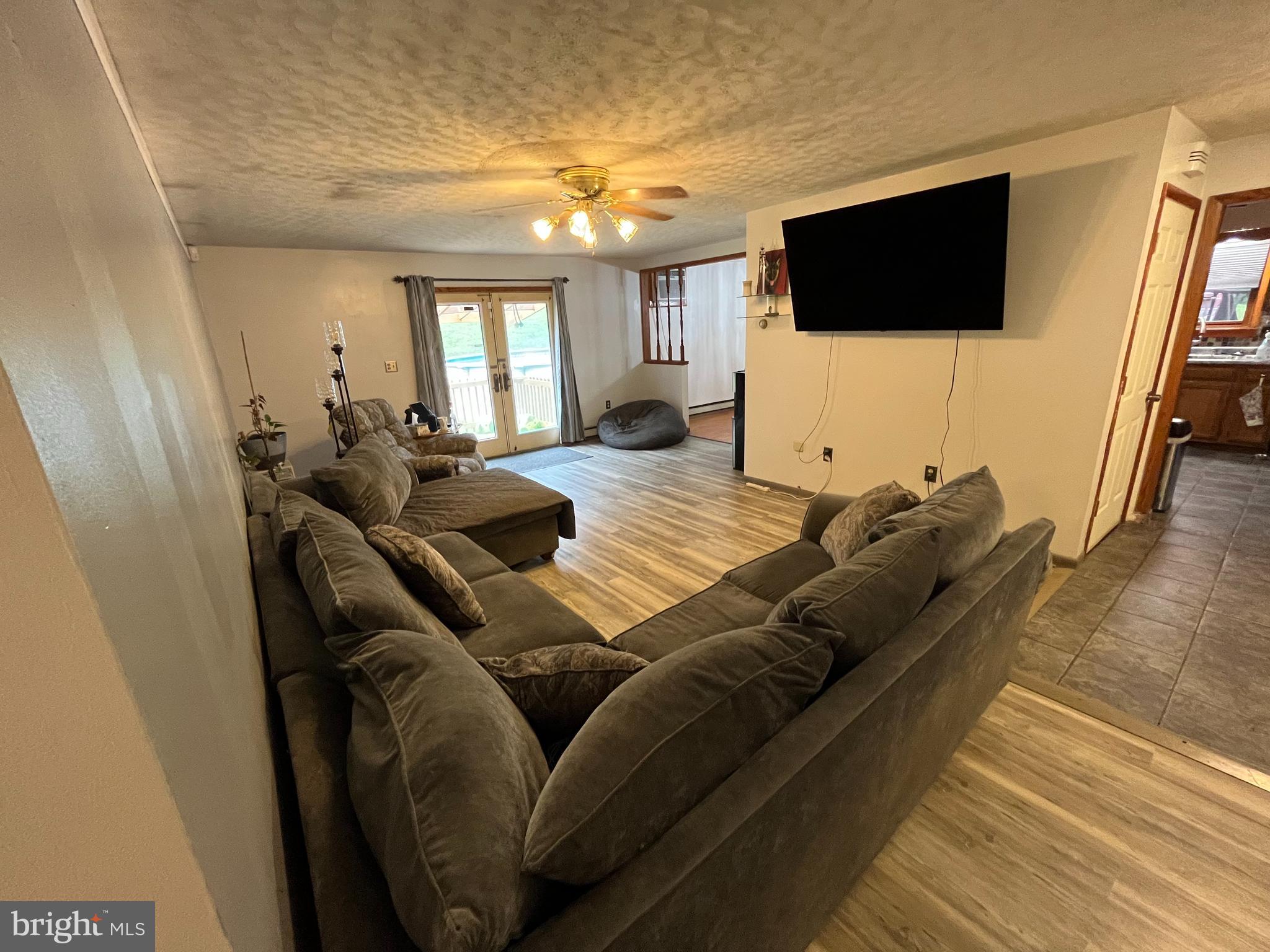 10207 SIVIC LANE