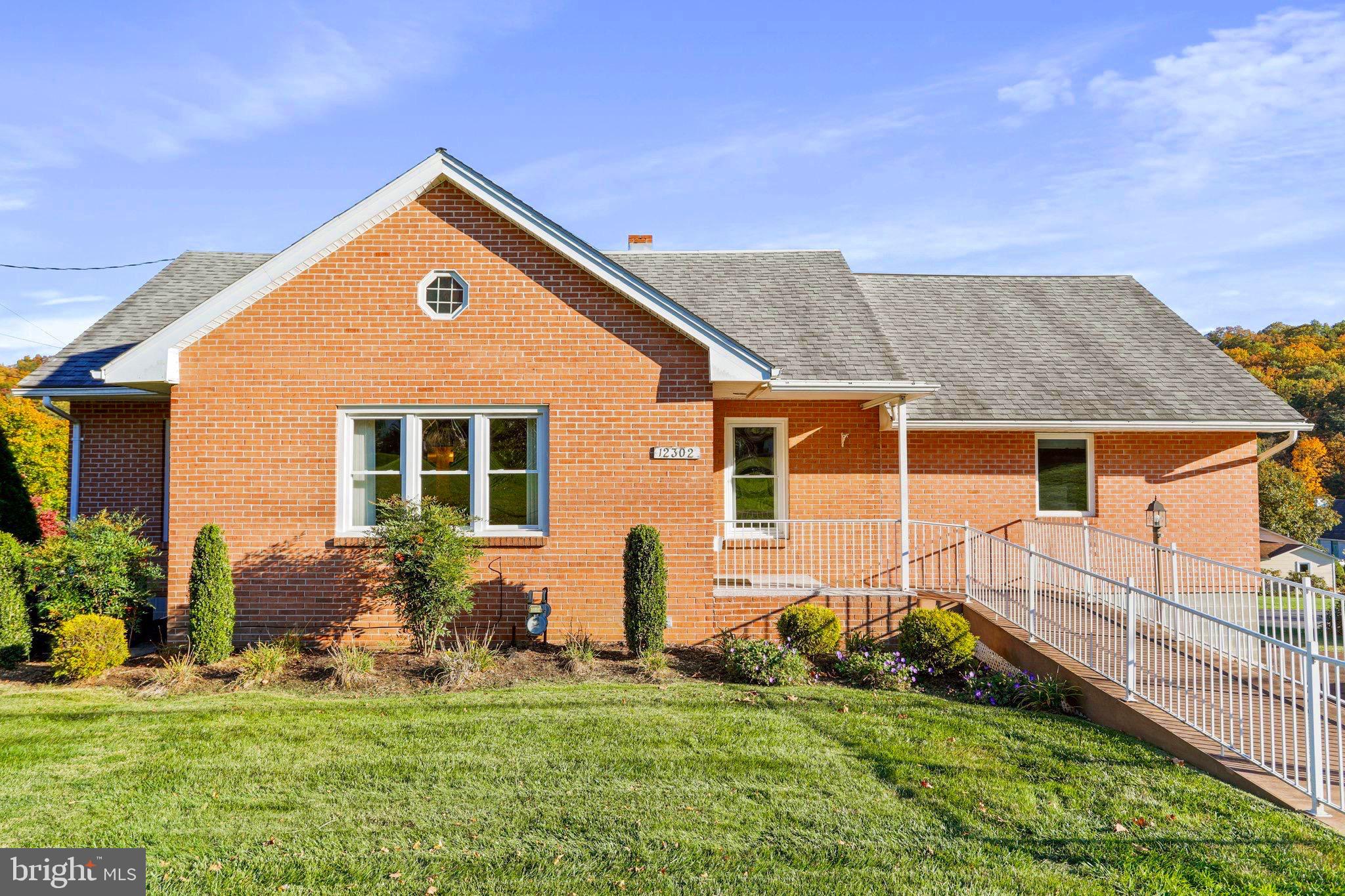 12302 BEDFORD ROAD NE