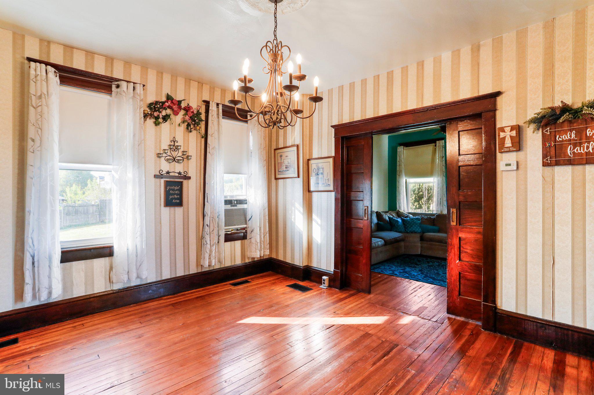 1009 MICHIGAN AVENUE