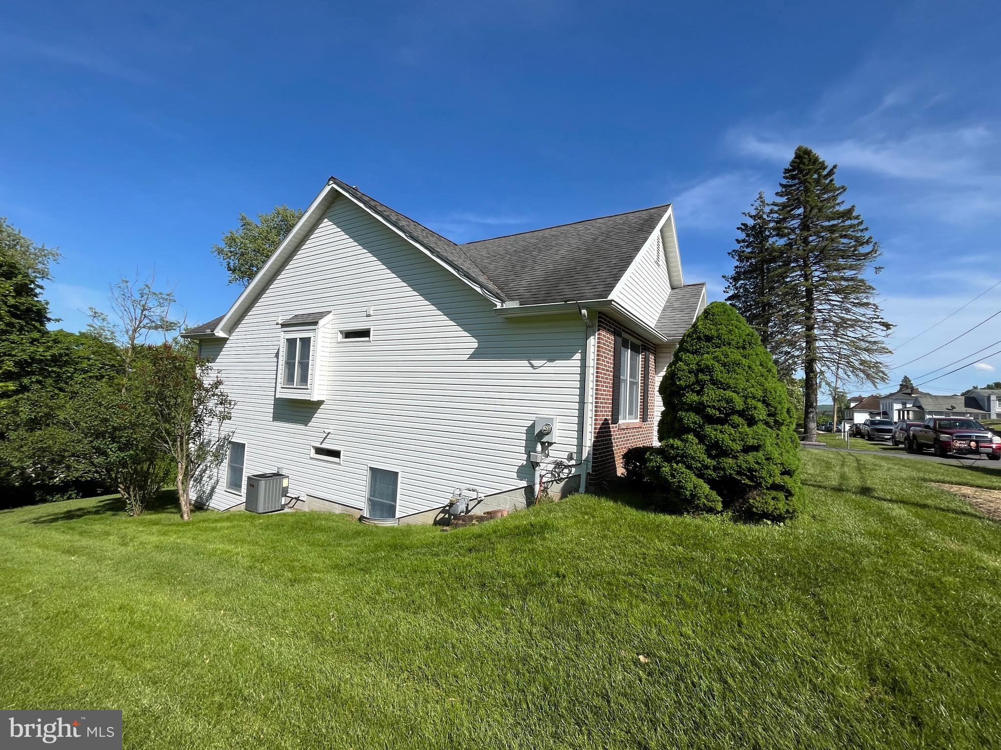 19 STANDISH STREET