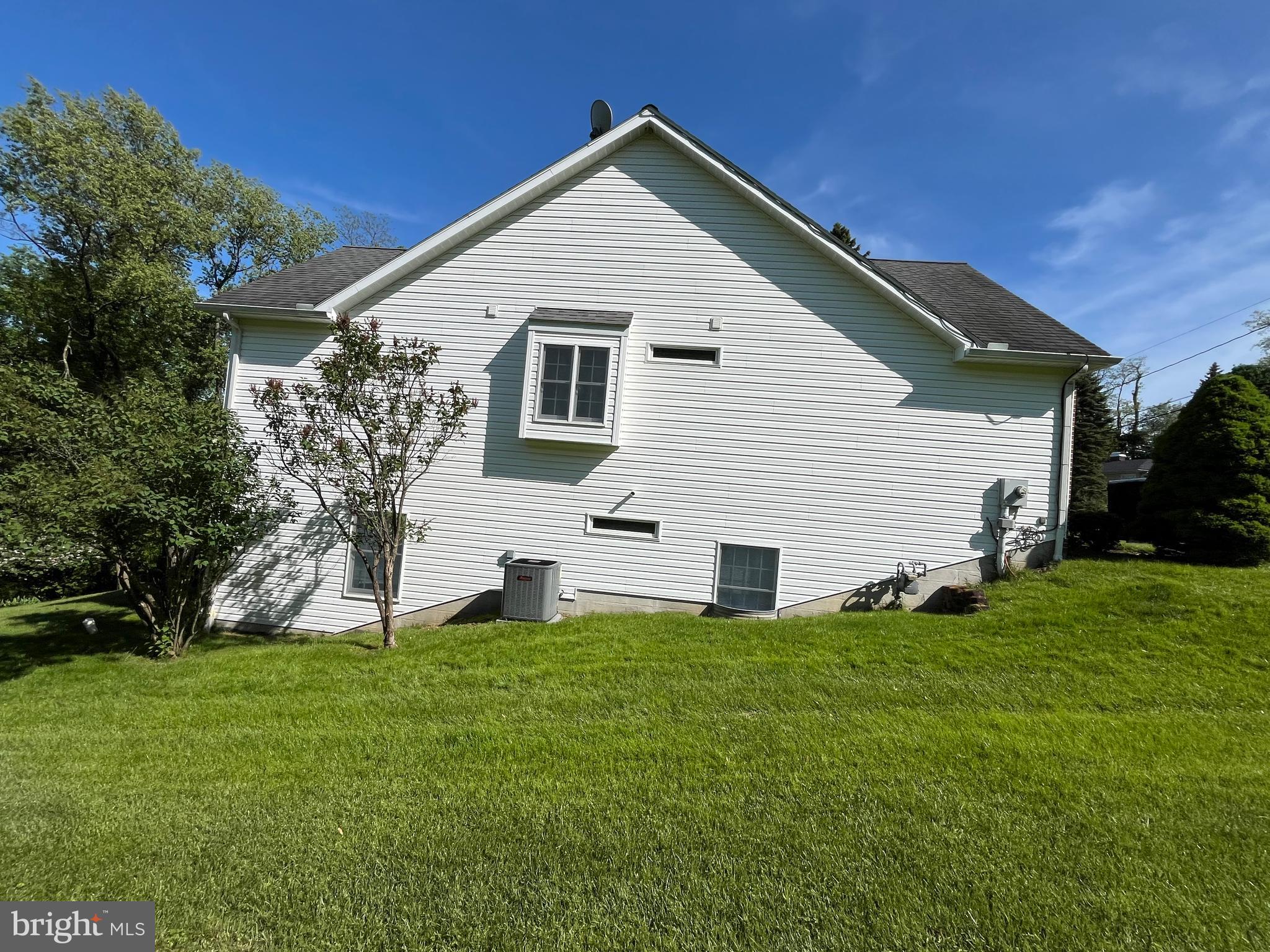 19 STANDISH STREET