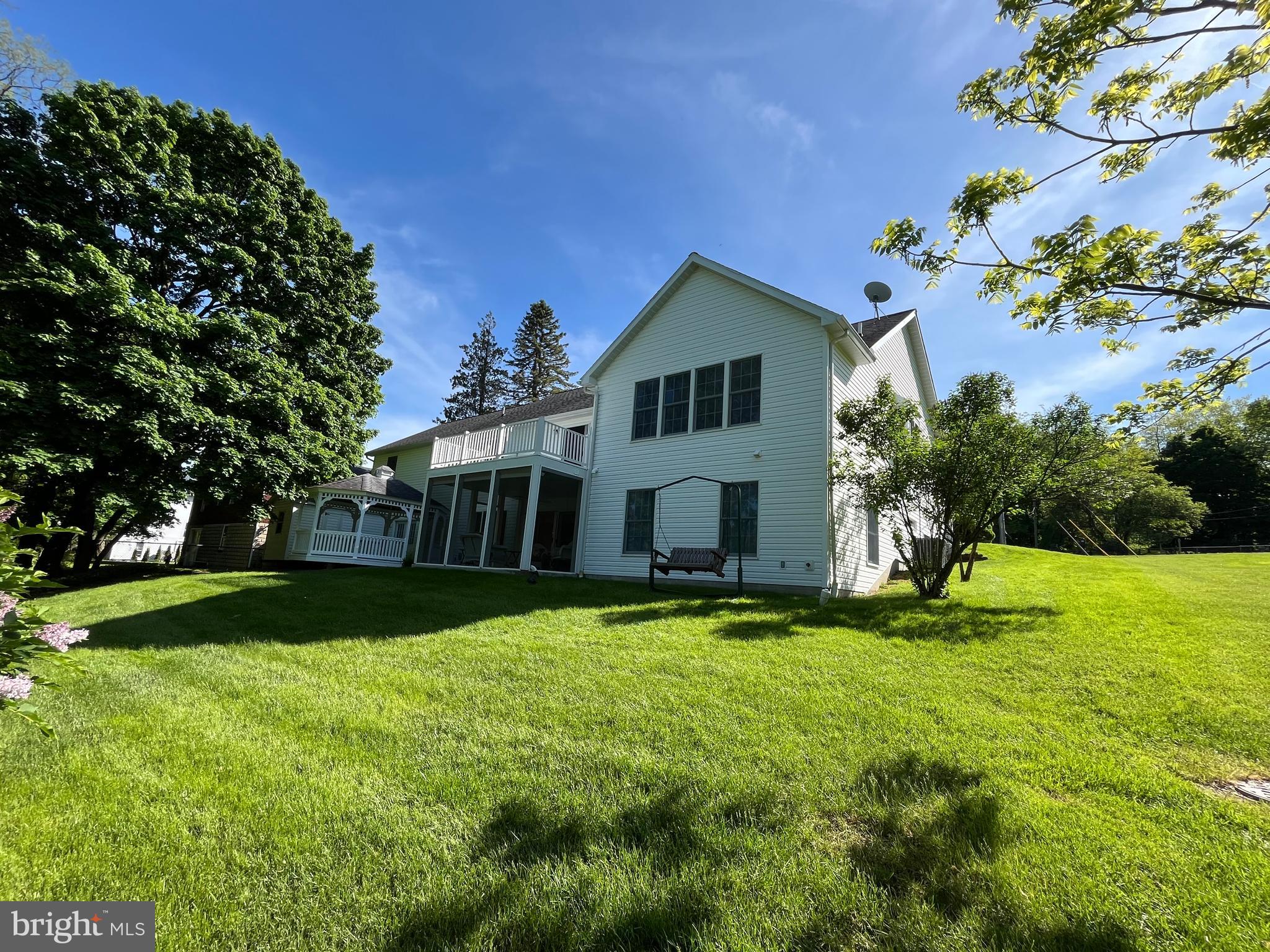 19 STANDISH STREET