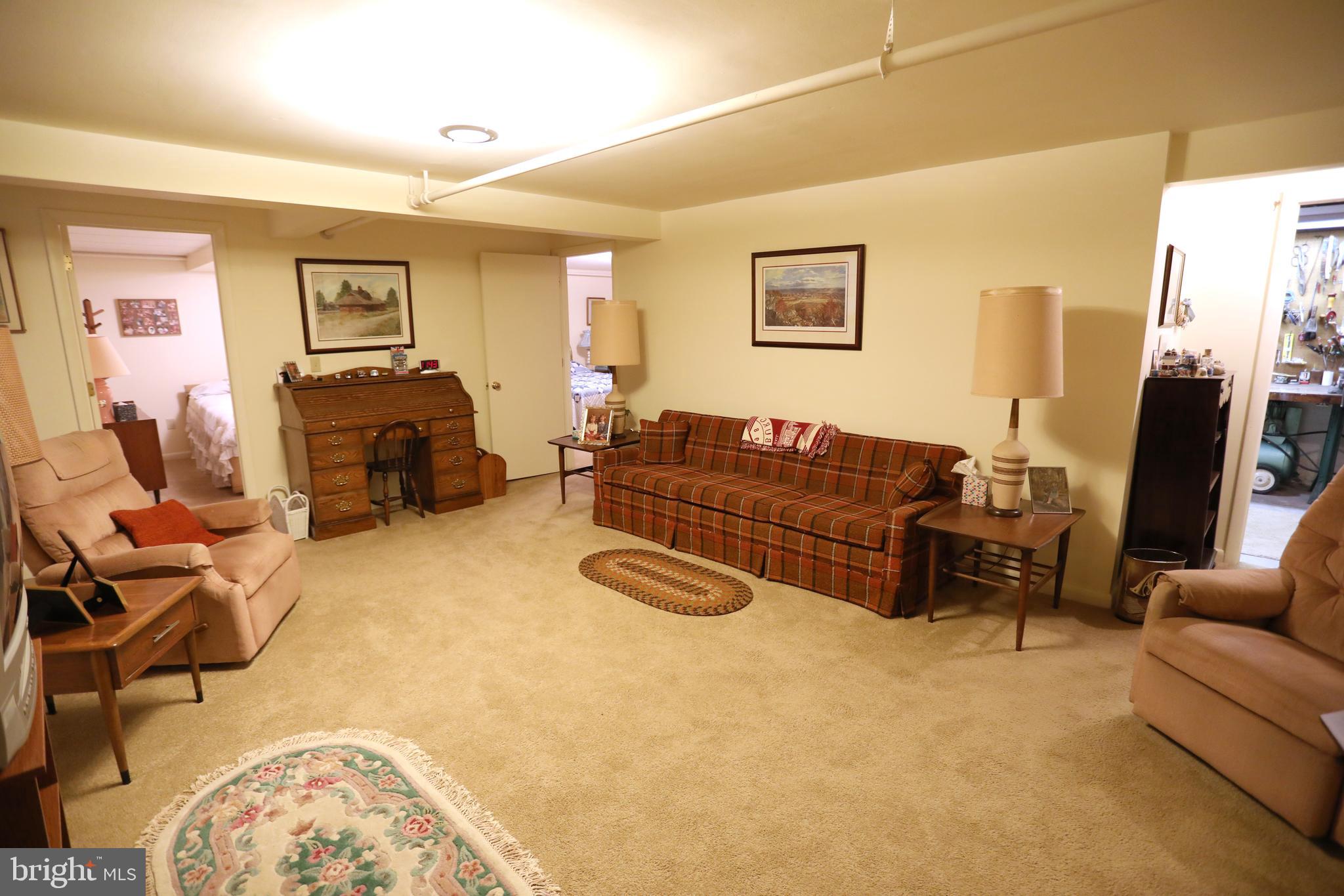 18 STANDISH STREET