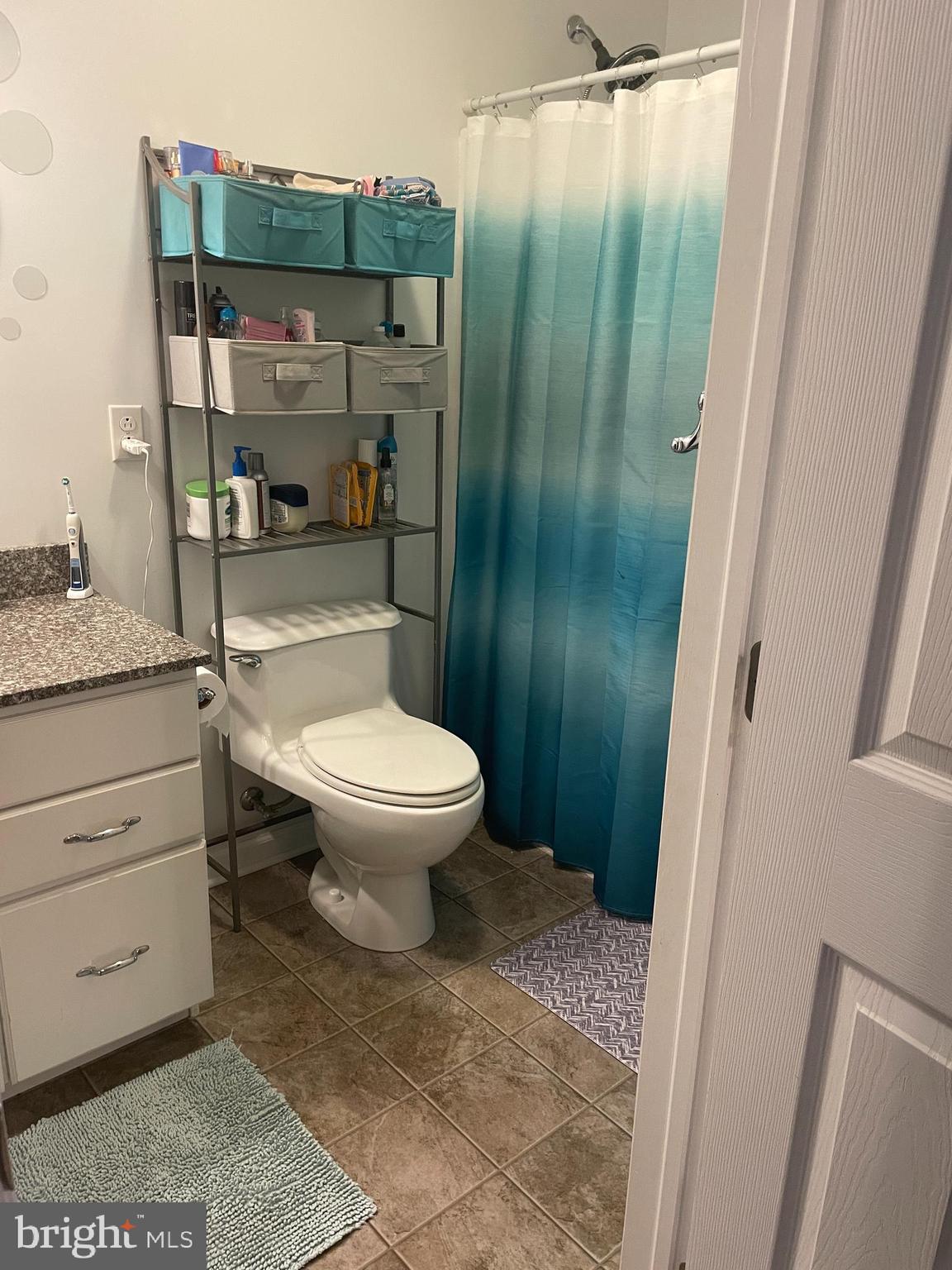 12009 BERTS LANE