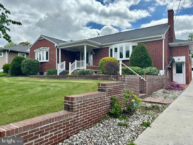 208 BRADDOCK HEIGHTS