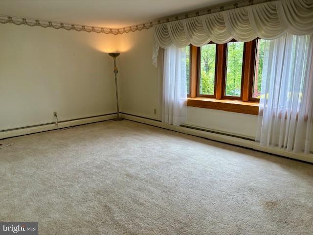 208 BRADDOCK HEIGHTS
