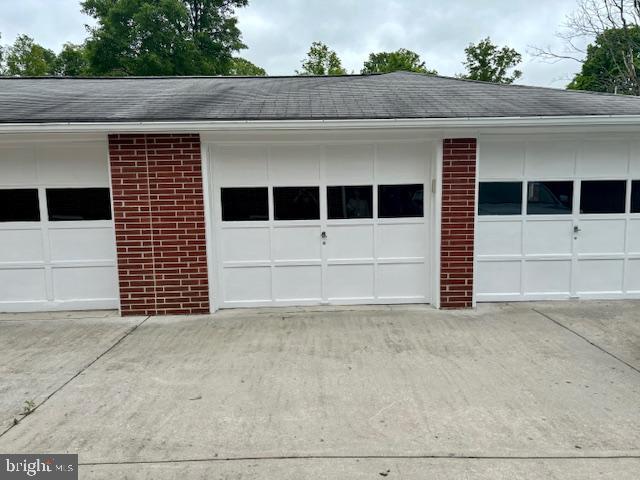 208 BRADDOCK HEIGHTS