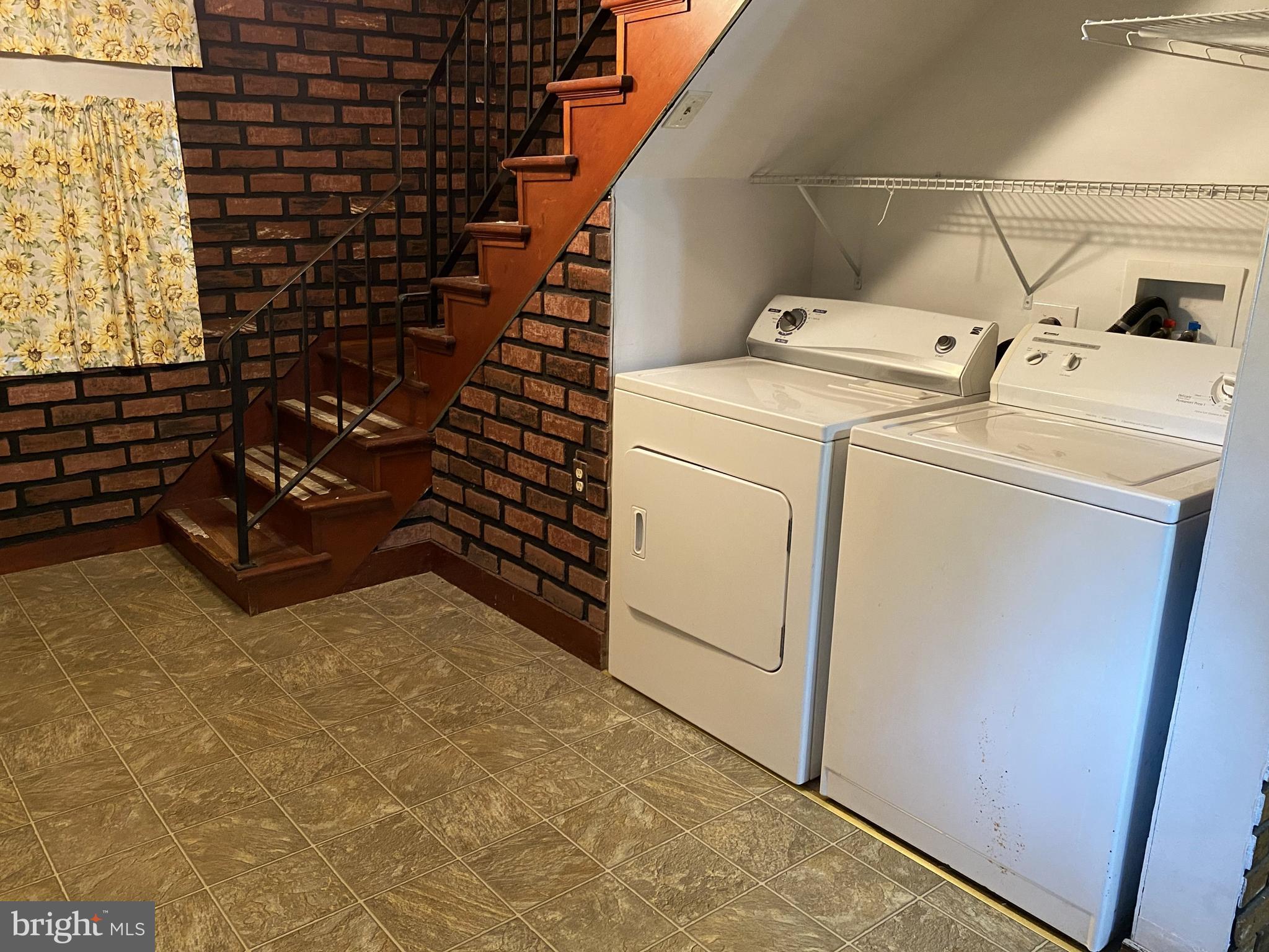10129 MASON DIXON VIEW