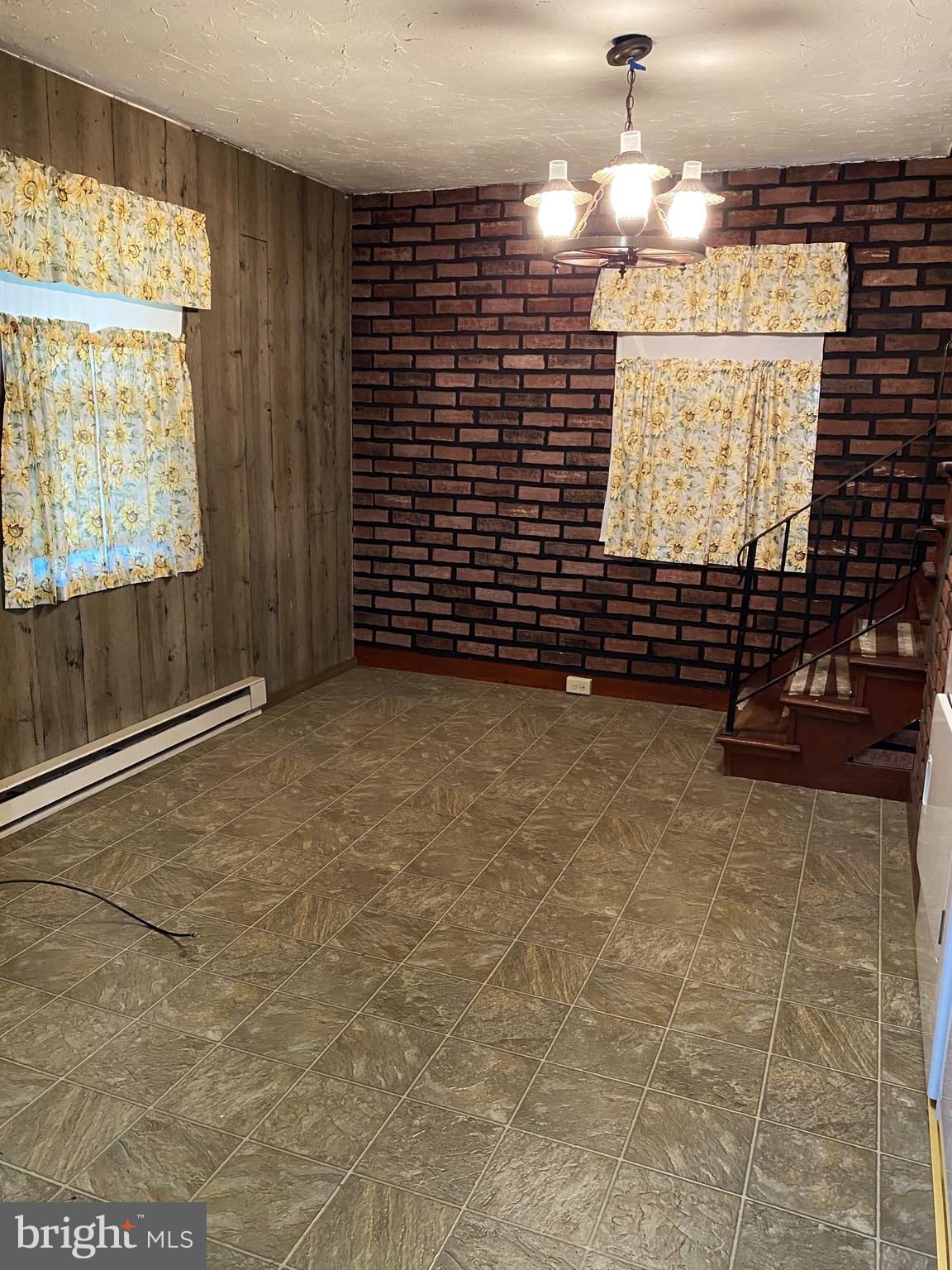 10129 MASON DIXON VIEW