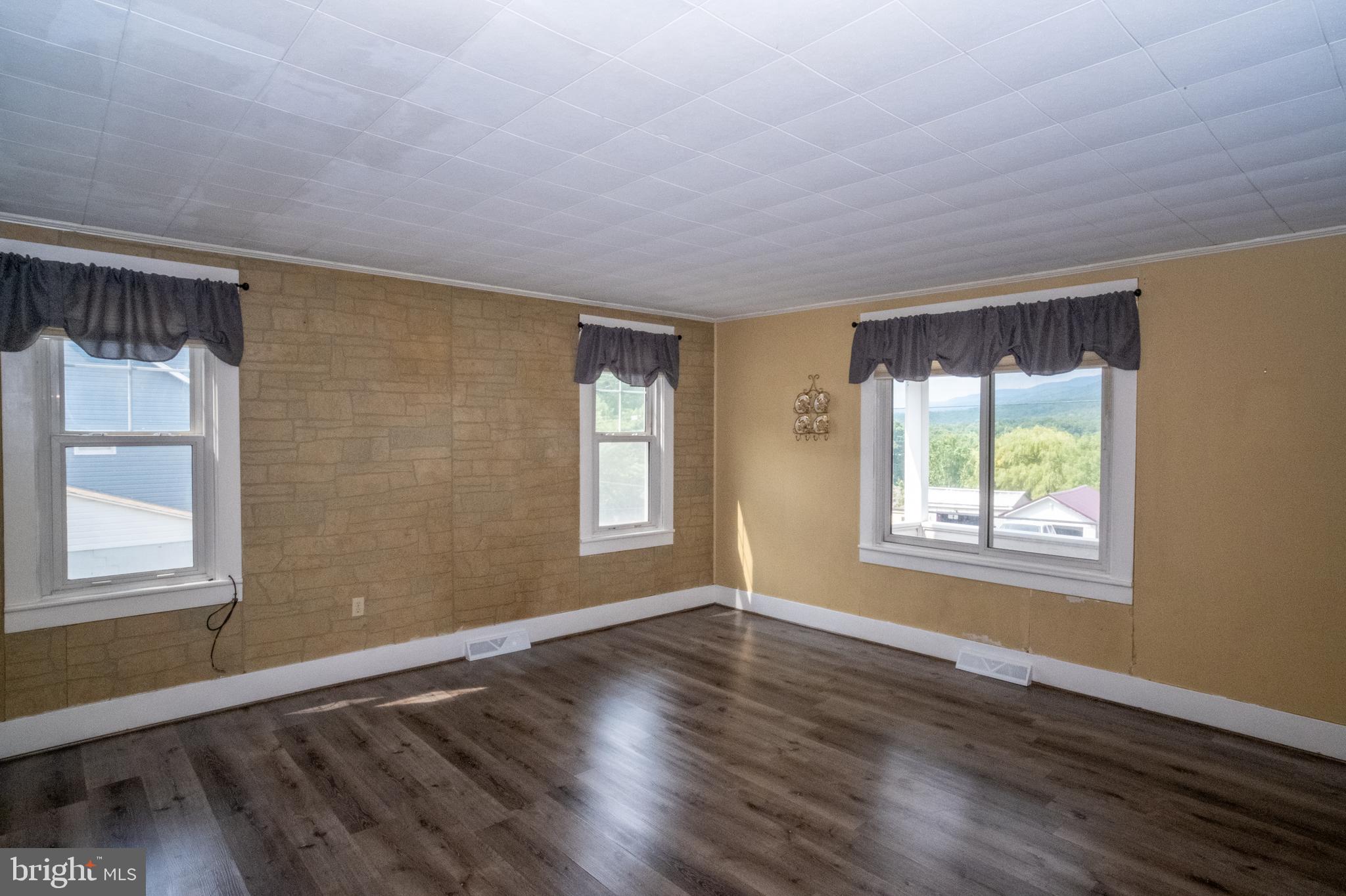14019 CEDARWOOD DRIVE SW