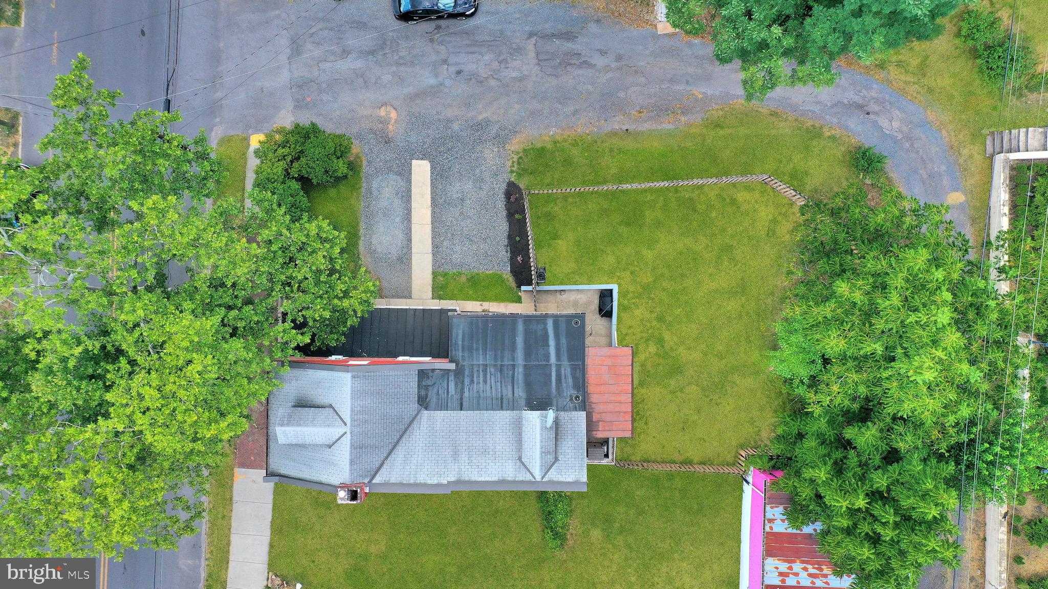 555 GREENE STREET