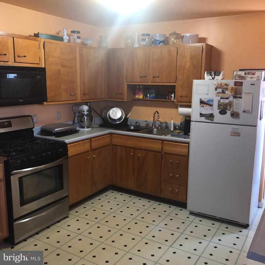 401 WEMPE DRIVE