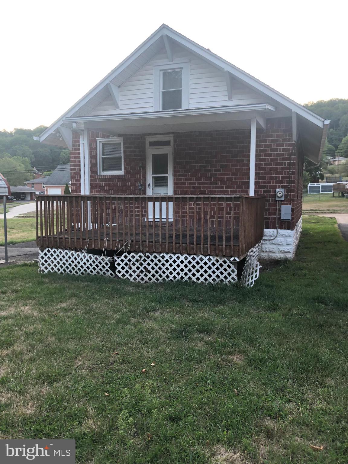 1309 FREDERICK STREET