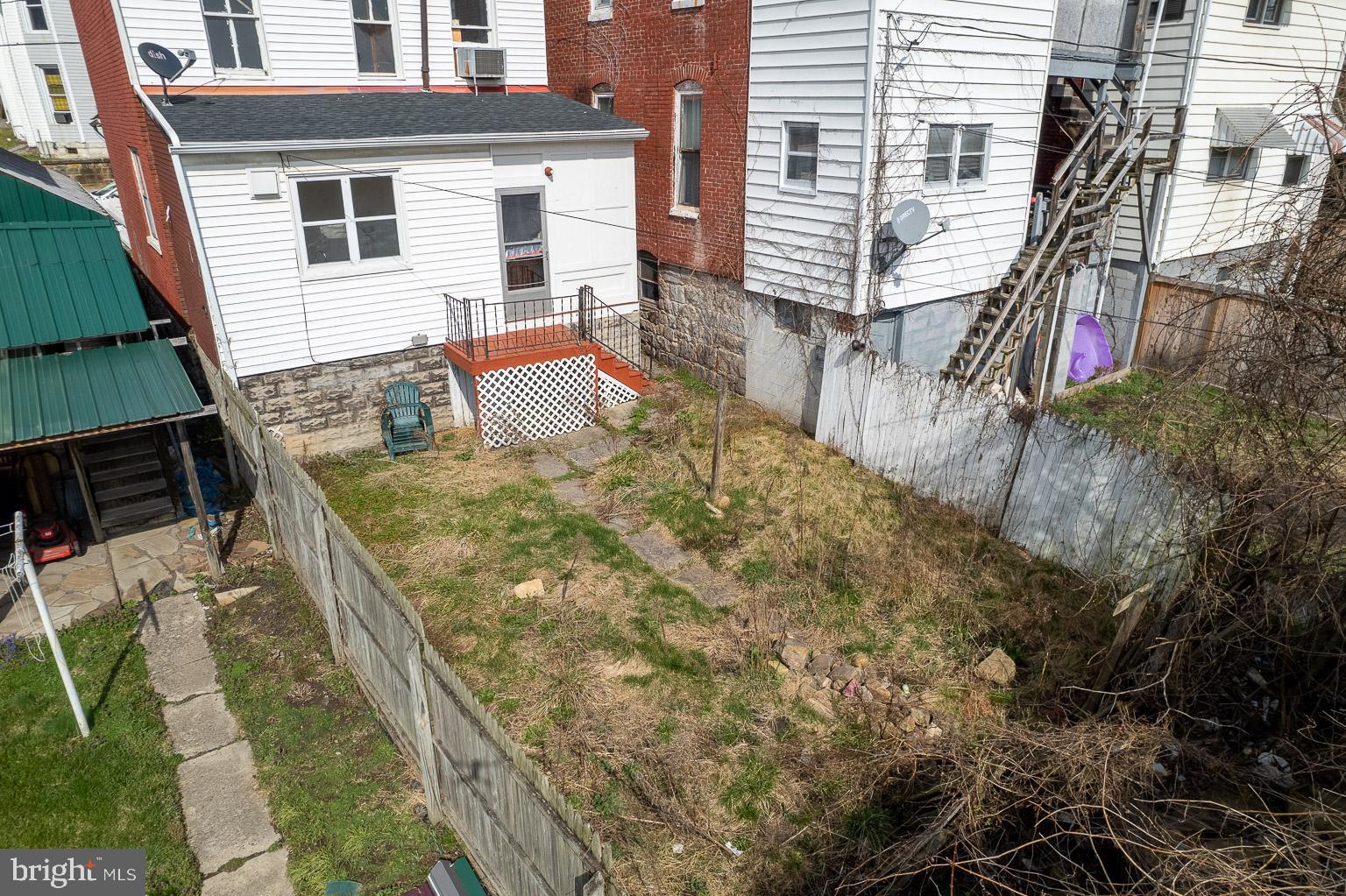 316 COLUMBIA STREET