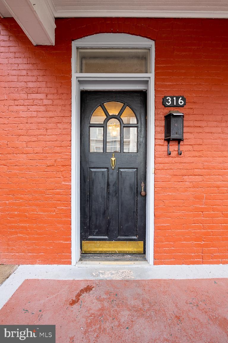 316 COLUMBIA STREET