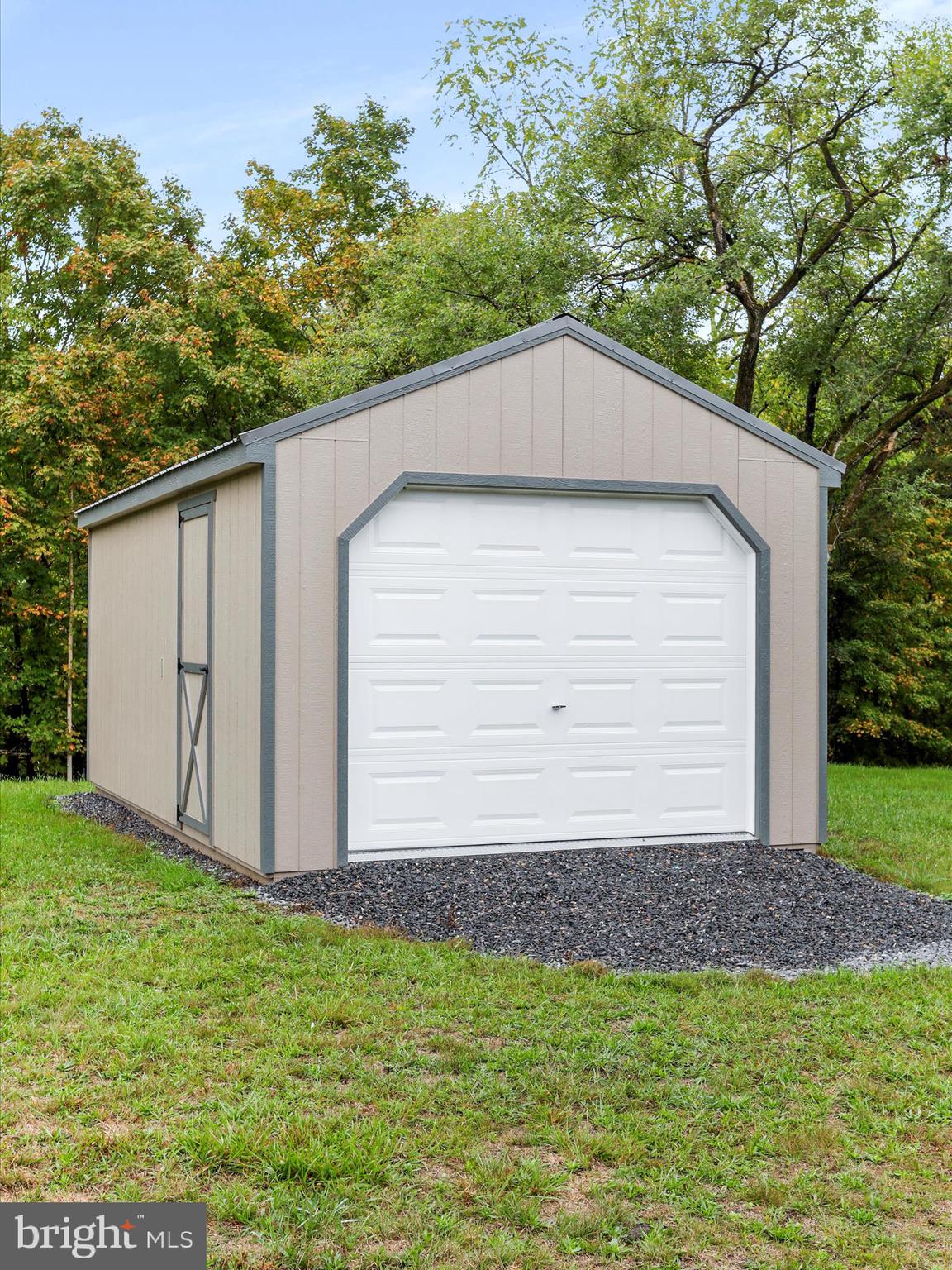 21105 OLIVER BELTZ ROAD SE