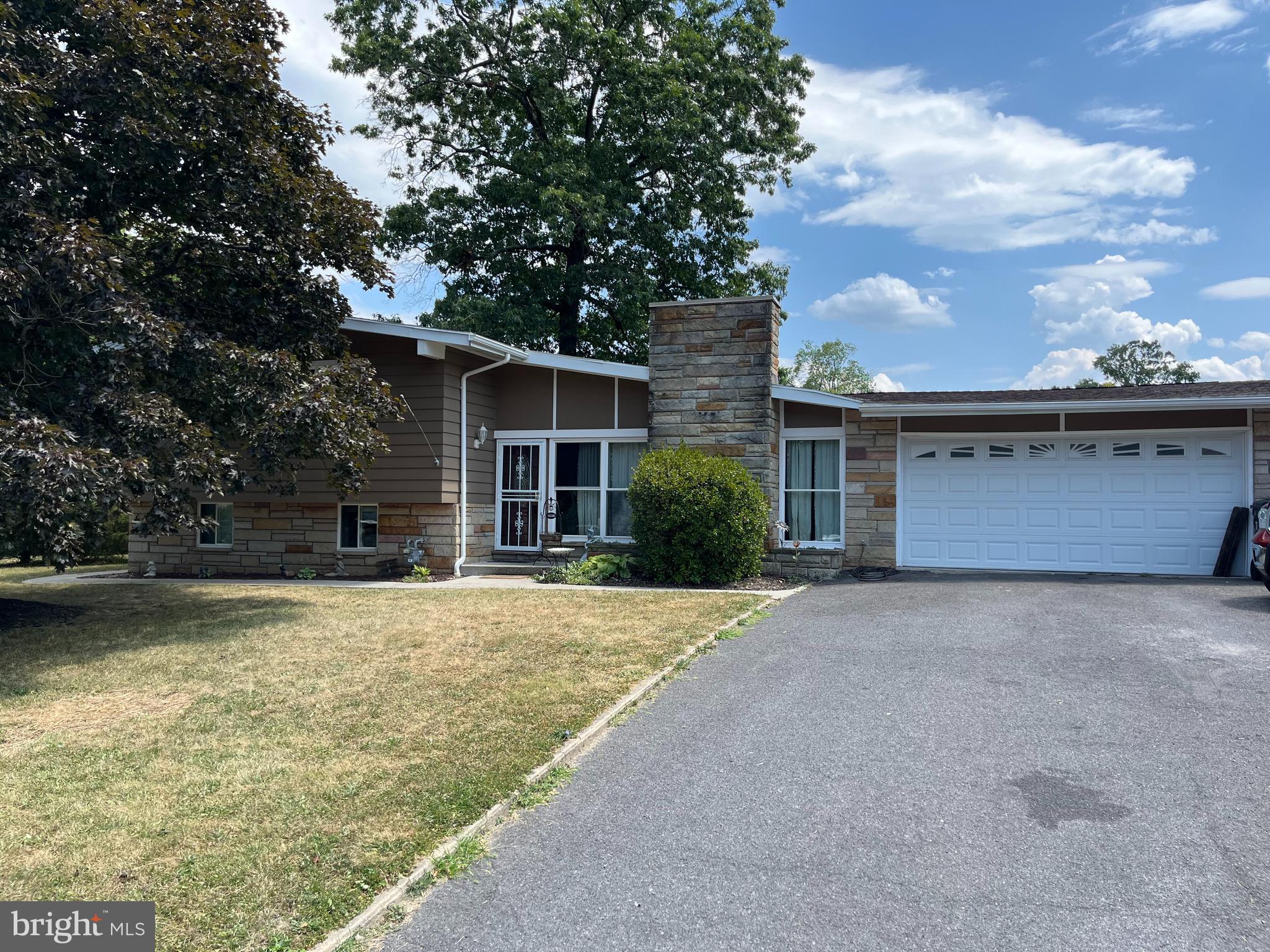 13718 BRANT ROAD SW