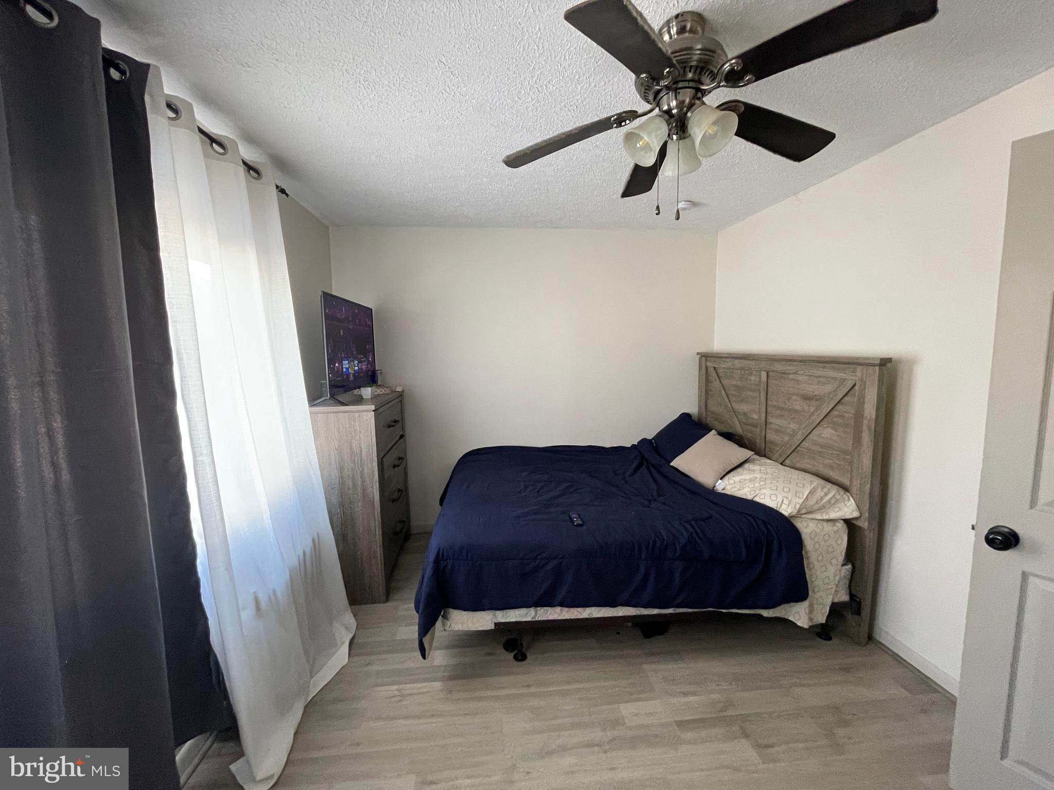 180 E MECHANIC STREET